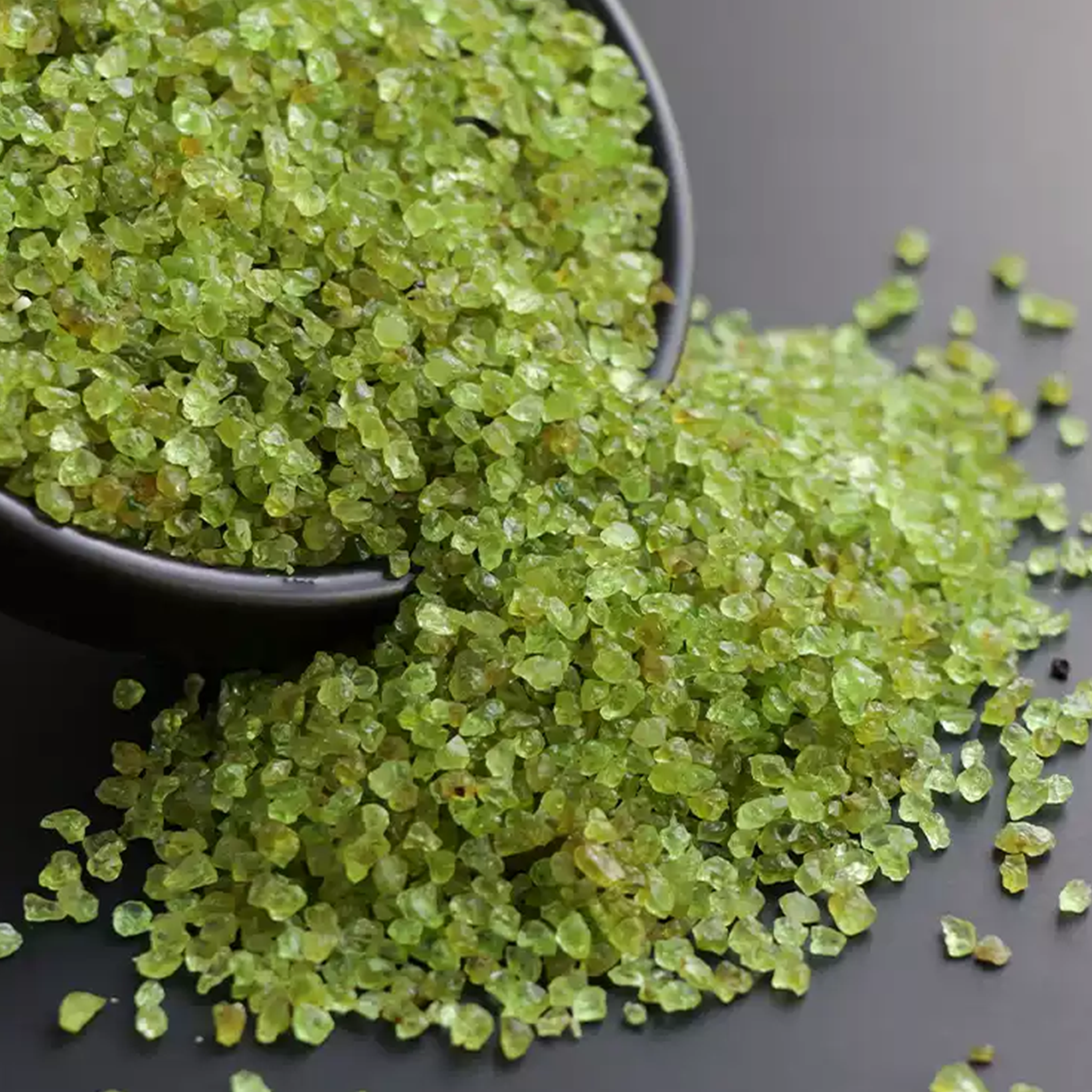 Prosperity Bloom | Natural Peridot Crystal Chips (100g) – Reiki-Charged Stones for Abundance & DIY Crafting